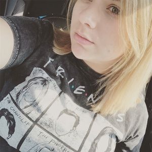 Meet your Posher, Savannah